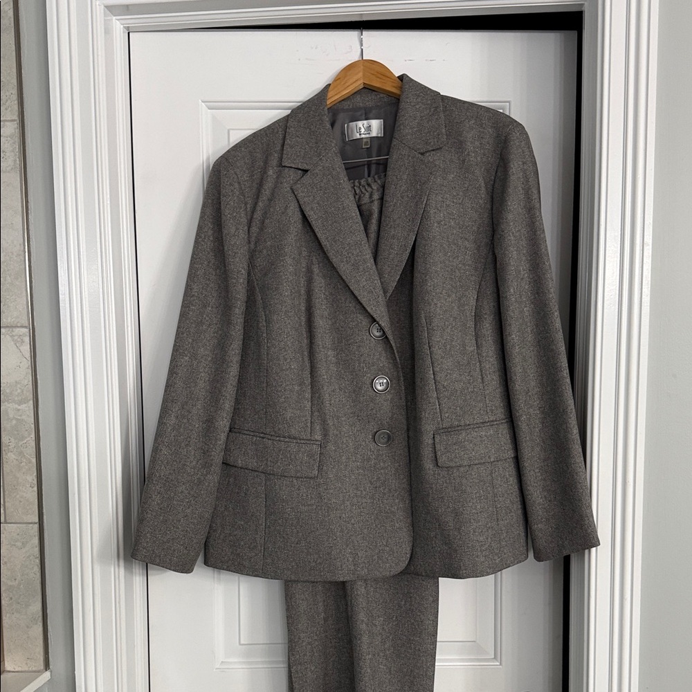 Le Suit Charcoal Blazer and Pants Set